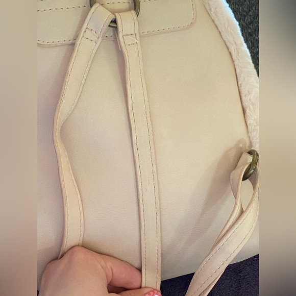 Blush pink faux fur mini backpack - Picture 12 of 13